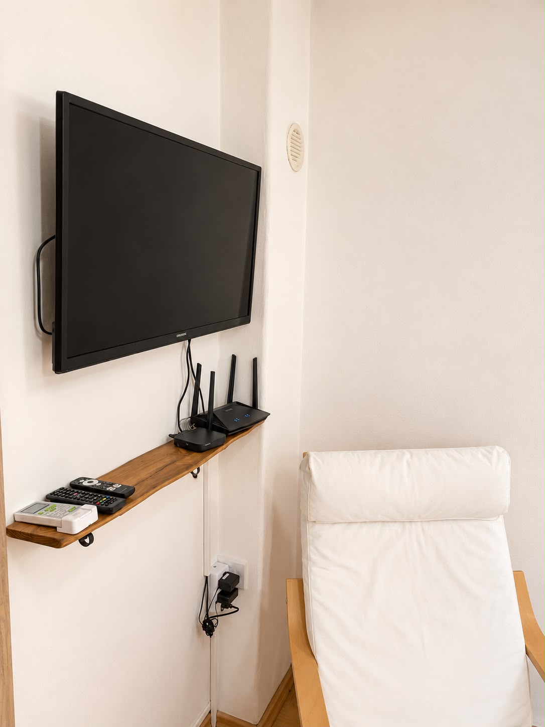 Smart TV on the wall